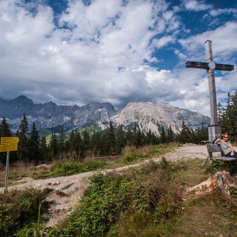 Gipfelkreuz am Rittisberg mit Dachstein-Panorama | © Gerhard Pilz/Gerhard Pilz - www.gpic.at