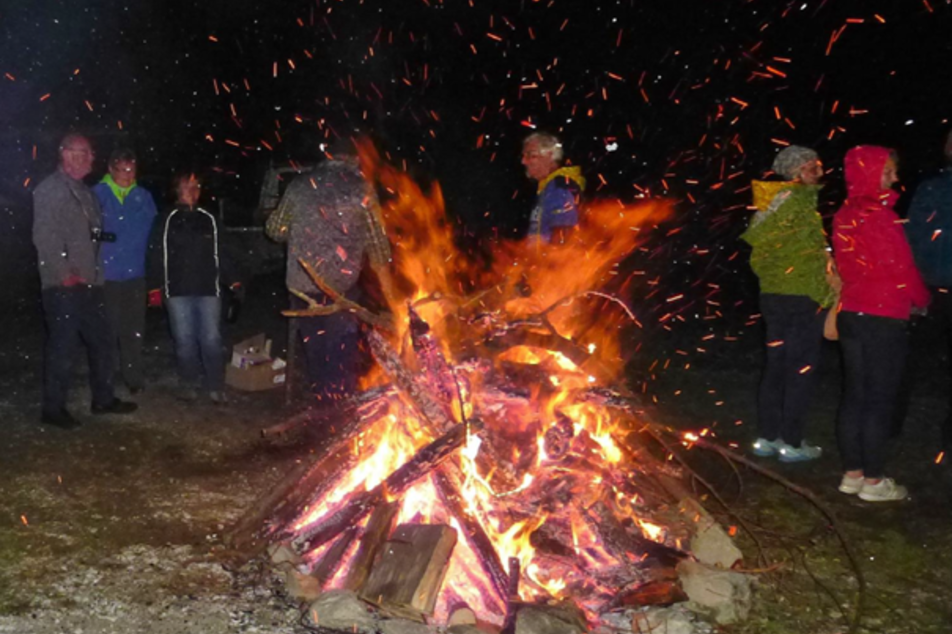 Midsummer fire at Kaiblingalm / Bärfallspitze - Imprese #1 | © Naturfreunde Haus