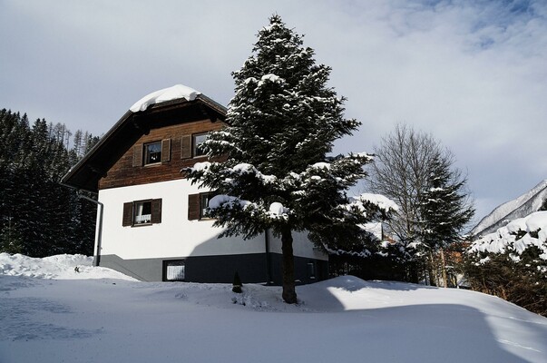 Haus im Winter