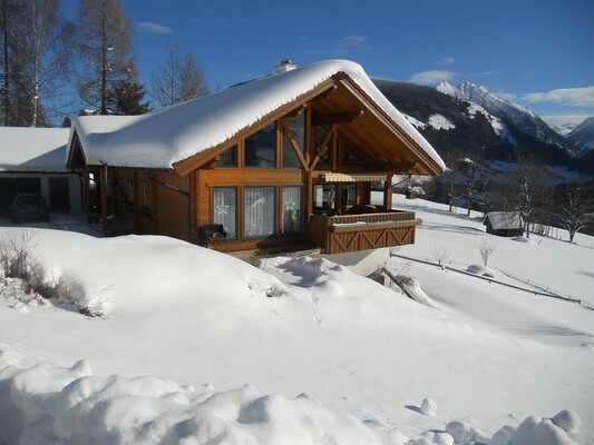 Haus Diamant im Winter