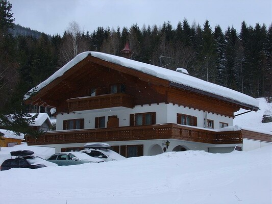 Haus im Winter