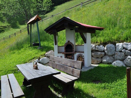 Gemütliches Platzerl im Freien