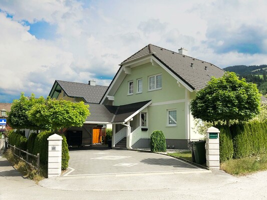 Villa-Hasi-Homepage