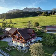 der Linarhof